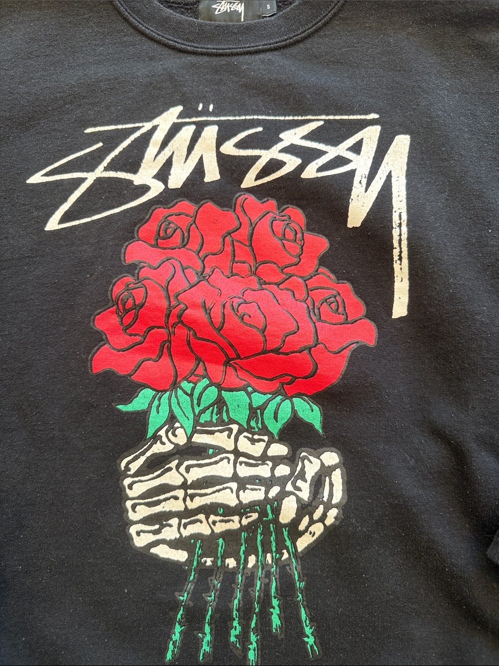 Stussy Black Crewneck Sweatshirt with Red Rose Graphic - Picture 2 of 6